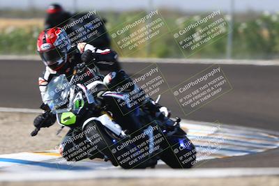 media/Sep-20-2025-TrackDaz (Sat) [[27f0cde673]]/B Group/220pm (Turn 9)/